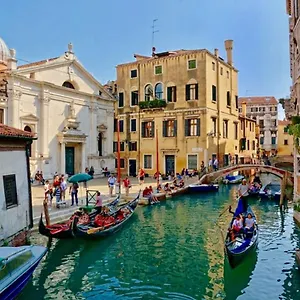 Ca Cicogna Air Conditioning And Fast Wifi, Location Venezia